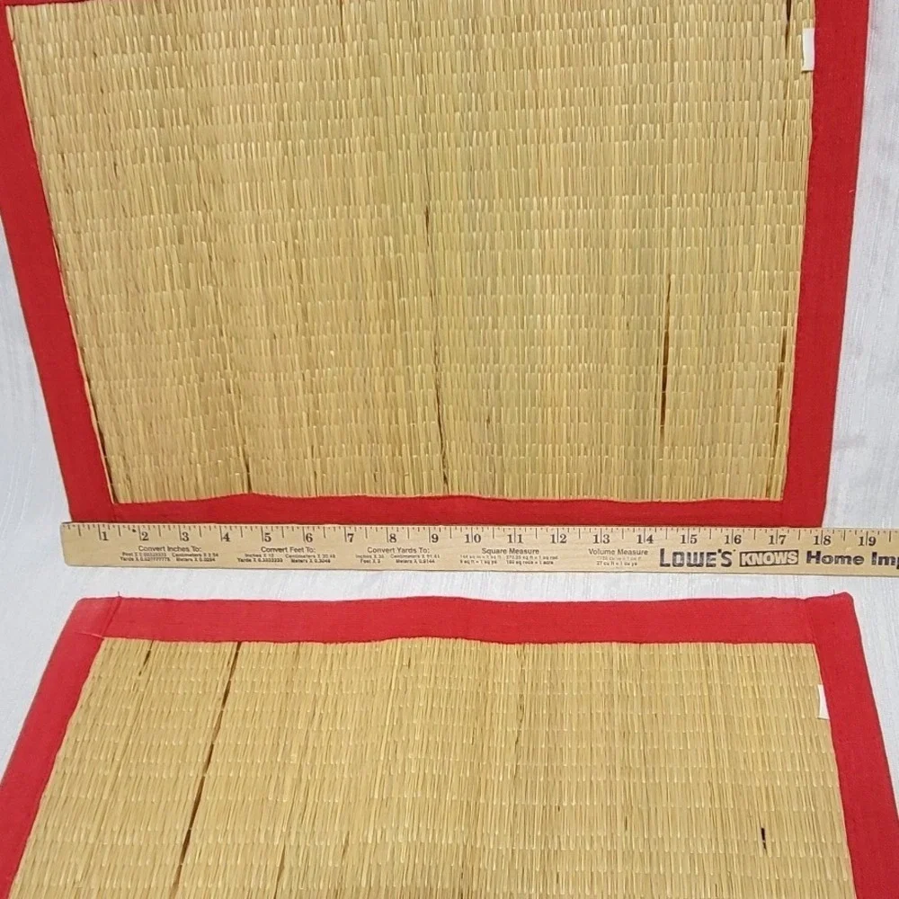Vintage Woven Straw Placemats Set of 2 Red Fabric Border Natural Tan 18x12